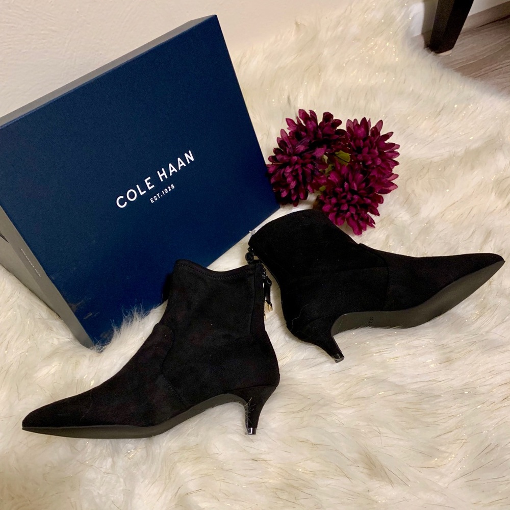 Cole Haan Harlow Stretch Booties NWT size 5